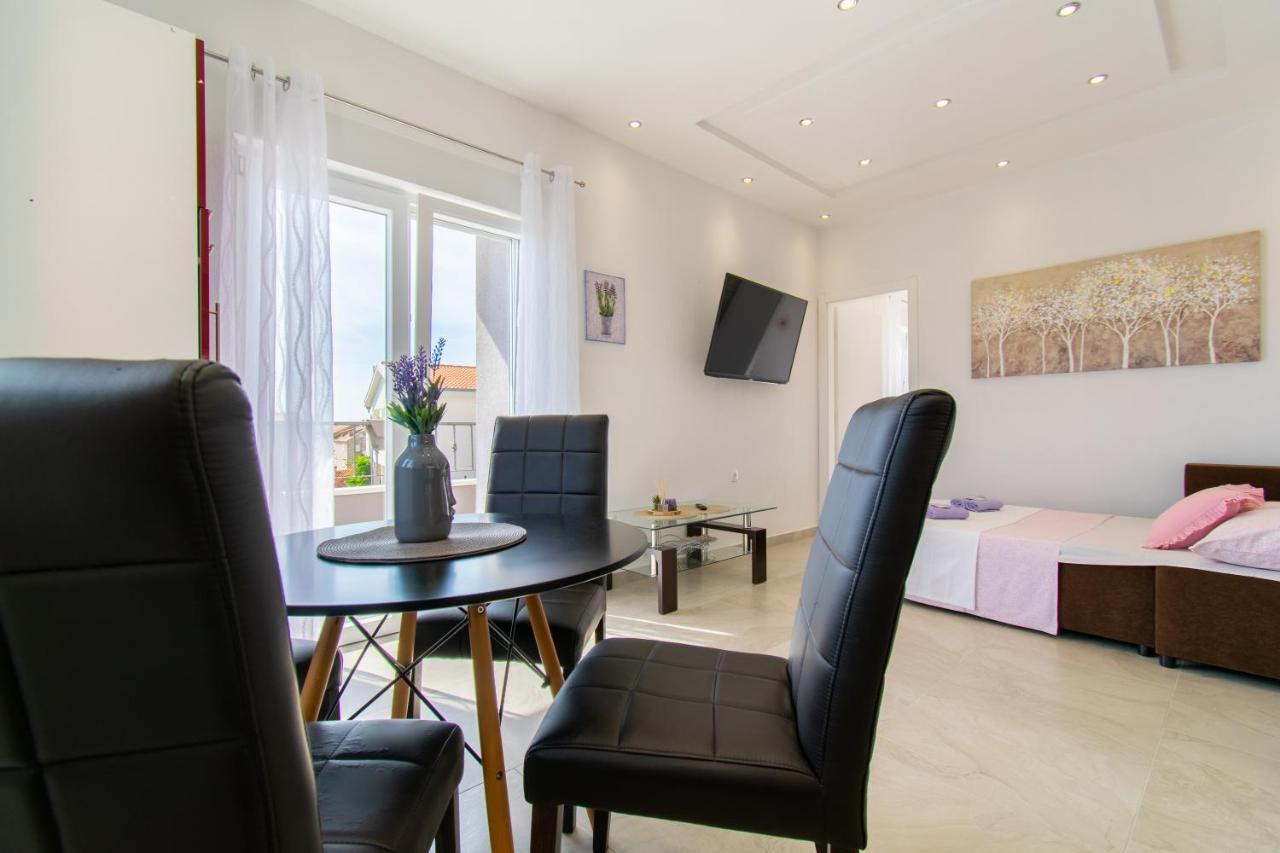 Apartmani Lavanda Centar Makarska Kültér fotó