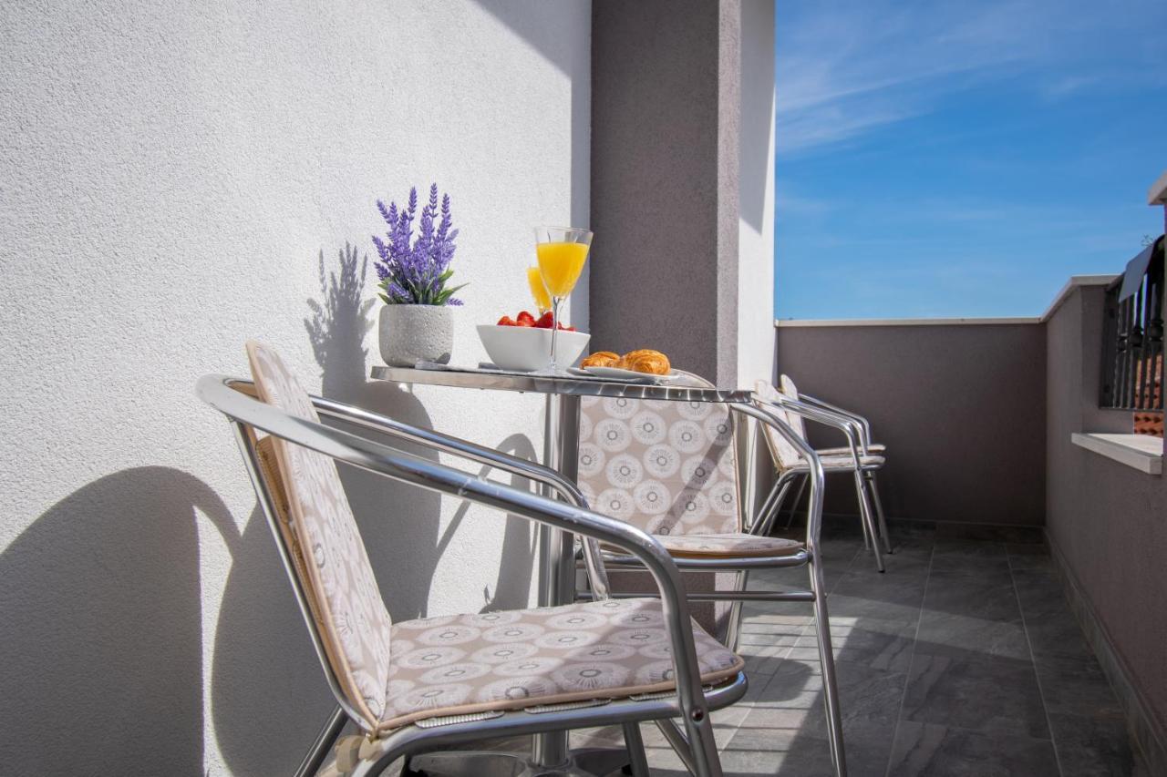 Apartmani Lavanda Centar Makarska Kültér fotó