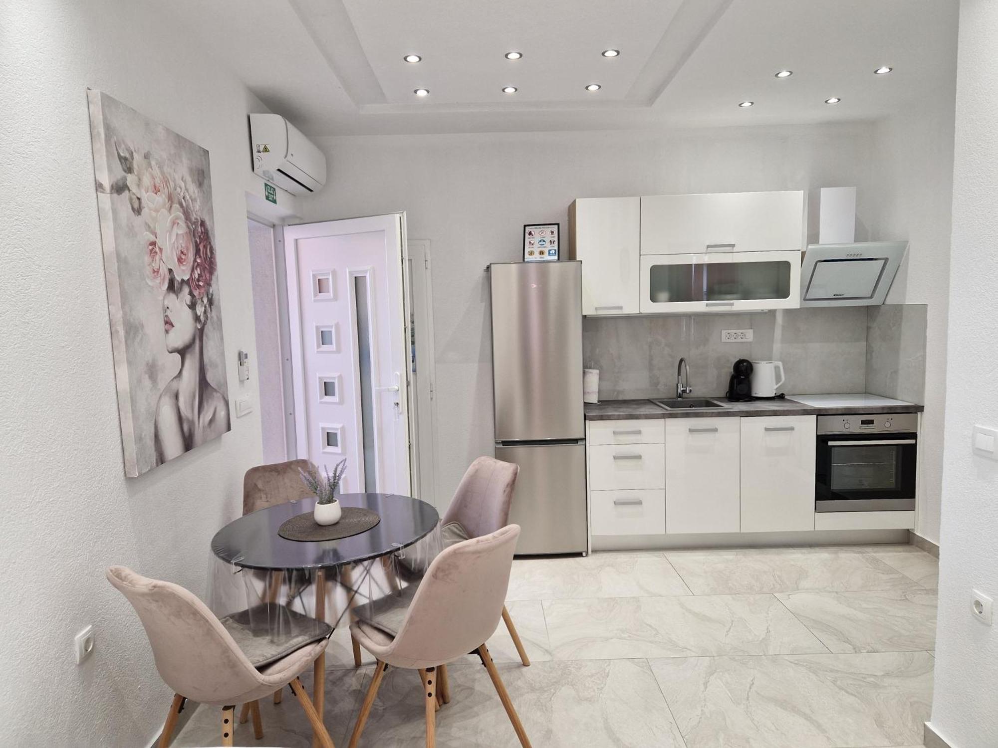Apartmani Lavanda Centar Makarska Kültér fotó